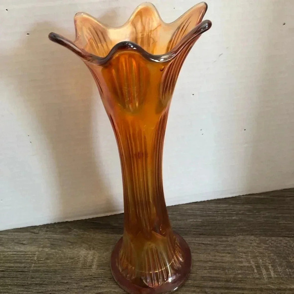 Vtg Marigold Carnival Glass Swung Vase - Picture 2 of 11